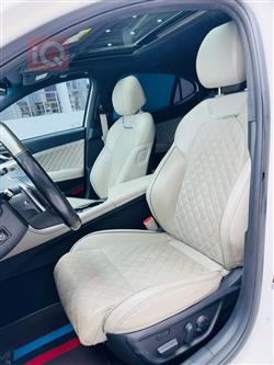 جنسس G70